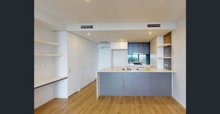 Modern 1-Bedroom Apartment with Rooftop Pool, Gym & City Views - Photo 5