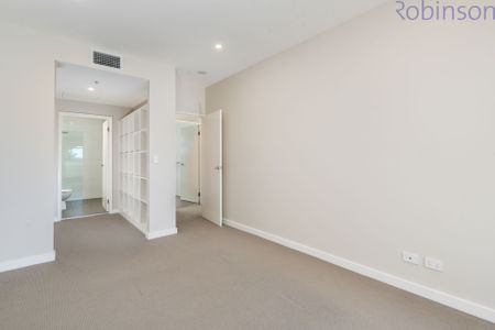 Two bedroom two bathroom air-conditioned apartment in a central city location with North aspect views! - Photo 4