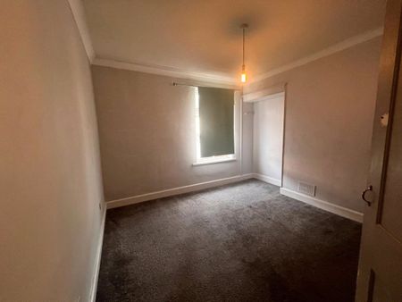 Aldersley Road, Wolverhampton, WV6 - Photo 2