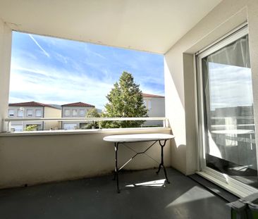 Location Appartement 2 pièces 56m² BEAUMONT 63110 - Photo 5
