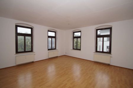 Helle 2-Zimmer-Wohnung mit Einbauküche sucht neuen Mieter! - Foto 3