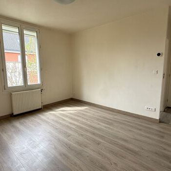 Appartement 2 pièces 38m2 REIMS 595 euros - Photo 1