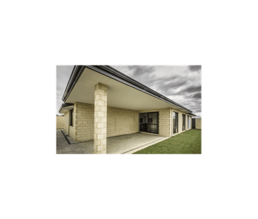 Spacious 4-Bedroom, 2-Bathroom Family Home! - Photo 1