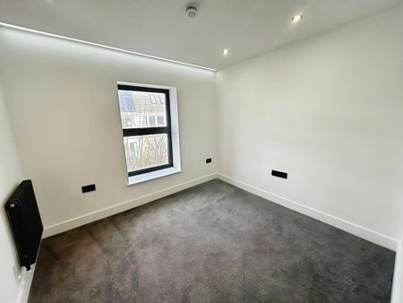 3 bedroom Flat To Let Total Size: 786 SQ FT - Photo 4