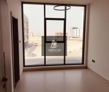 BRAND NEW BUILDING| ON EMIRATES ROAD 611 | T - Photo 6