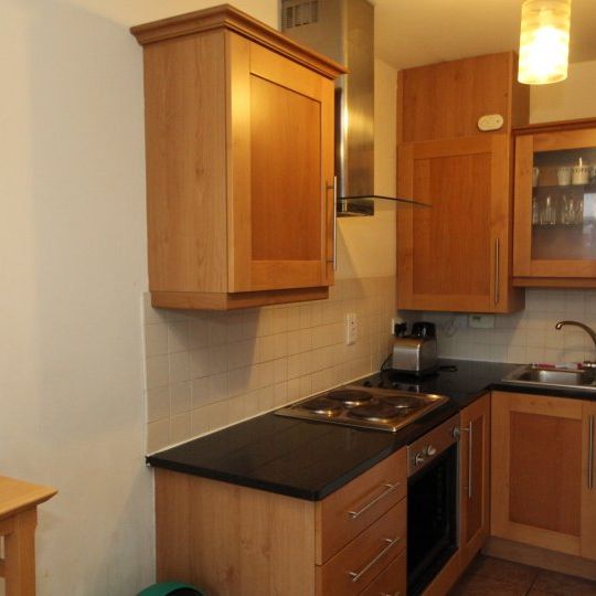 2 Bedroom Apartment to Rent in Dublin 8 - Photo 1