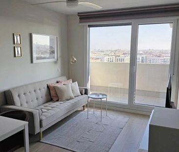 Piso de alquiler en Calle Borrasca, Safranar - Photo 1