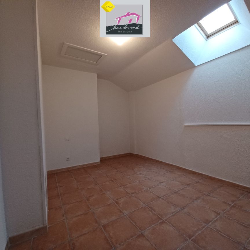 Location Appartement 2 pièces 46m² LEZIGNAN CORBIERES 11200 - Photo 1