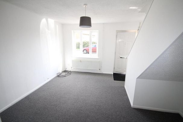 2 bedroom semi-detached house to rent - Photo 1