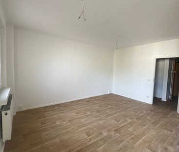 Modernes Wohnen in unserem Umbauprojekt- Fertigstellung Frühjahr 2025 - Photo 1