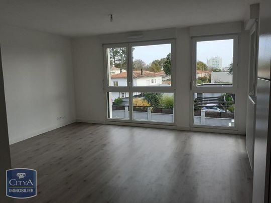 Location Appartement 2 pièces 45m² VILLENAVE D ORNON 33140 - Photo 1