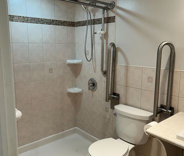 For Lease - 171 Shaftsbury Avenue Unit# Main Floor, Richmond Hill, ... - Photo 4