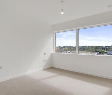 Queens Croft House, 22 Thorney Close, Colindale - Photo 4