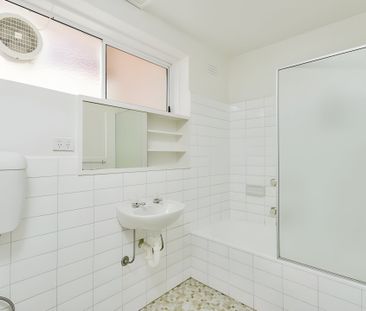 6/109 Canterbury Street, Flemington - Photo 2