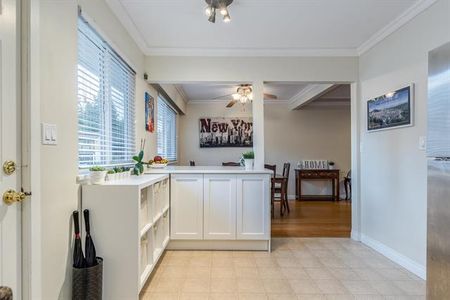 Central Coquitlam 5 Bedroom Family Home - Bring the In-Laws! - Photo 5