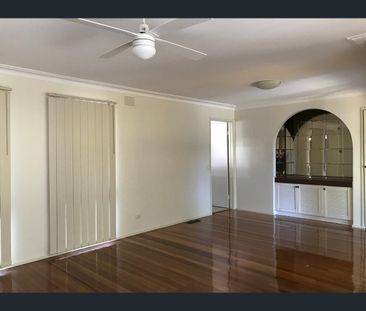 4 Jolimont Avenue, Mulgrave, Vic 3170 - Photo 1