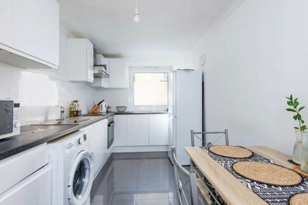 British Street, Mile End, E3 - Photo 5