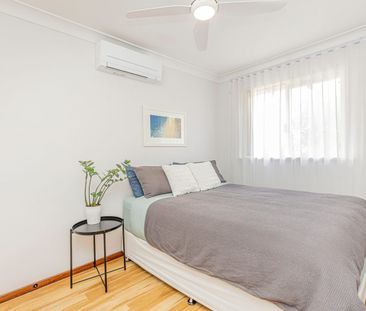 Charming Townhouse in Prime Como Beach Location! - Photo 2