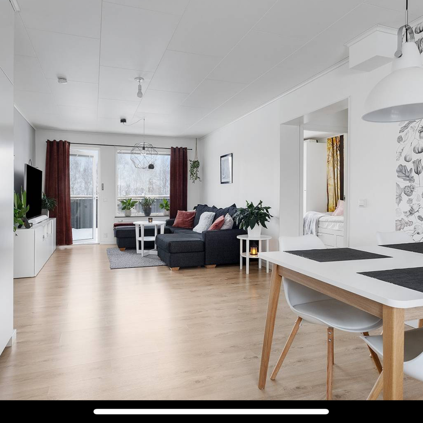 Lingonvägen, Östersund - Photo 1