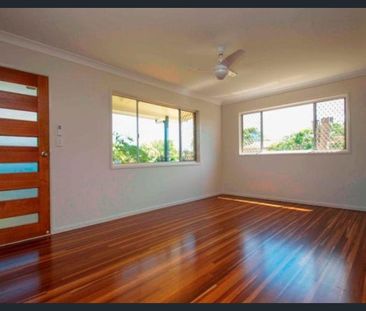 Spacious 3-Bedroom Family Home in Bundaberg North, Big Yard, Great ... - Photo 1