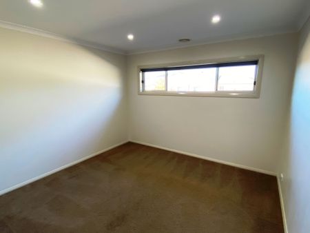 45 Peeler Street - Photo 2