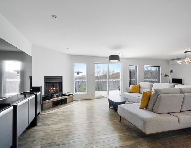 À louer / Maison à étages - Photo 1