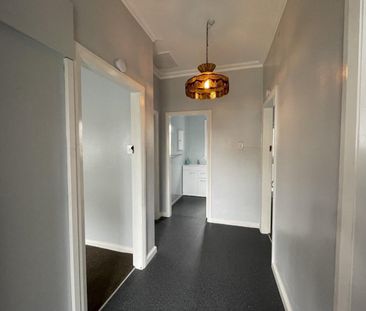 Character two-bedroom Whanganui East home - Photo 3