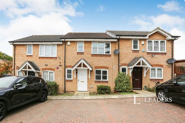 2 bedroom terraced house to rent - Photo 1