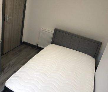 3 bedroom house to rent - Photo 2
