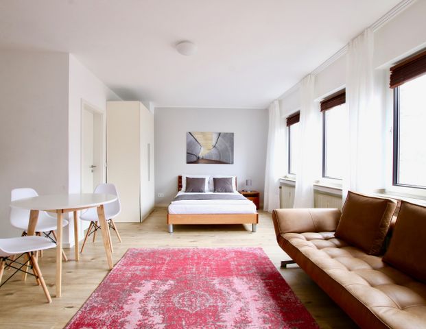 Hochwertige Balkonwohnung - am Barbarossaplatz - Photo 1