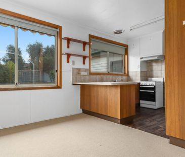 LIDGETT LIVING - Photo 2