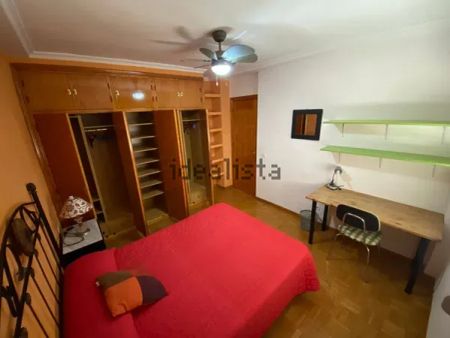 Alquiler de piso en Plaza Sancho Panza, 6 - Photo 2