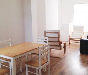 103 Donegall Avenue, Belfast, BT12 6LT - Photo 6