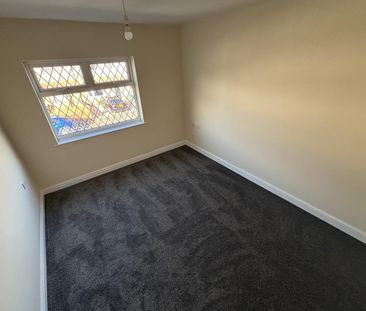 Wyken Avenue, Wyken, Coventry - Photo 1