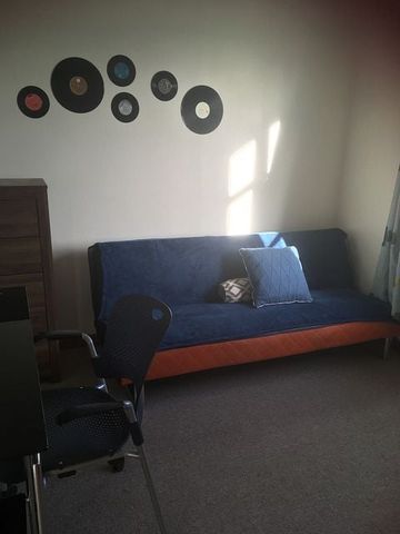 Fully furnished apartment near hospital - Photo 2