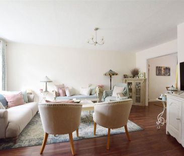 3 bedroom terraced house to rent - Photo 6