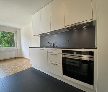 Grosszügige 3.5-Zimmerwohnung in Wohnquartier - Foto 4