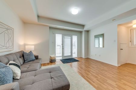 For Lease - 3050 Erin Centre Boulevard Unit# 118, Mississauga, Ontario - Photo 4