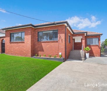 8 Kerslake Avenue, Regents Park NSW 2143 - House For Rent | Domain - Photo 6
