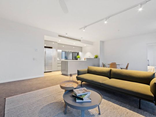 Unfurnished Spacious Apartment in Fremantle - Photo 1
