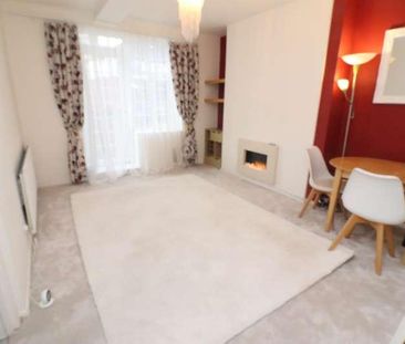 Odessa Street, Gabriel House, SE16 - Photo 1