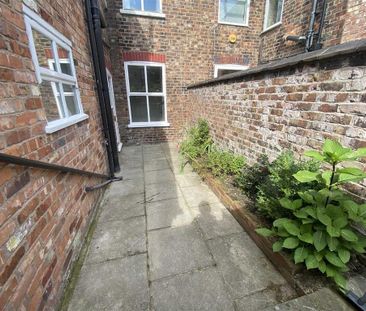 2 bedroom terraced house to rent - Photo 6