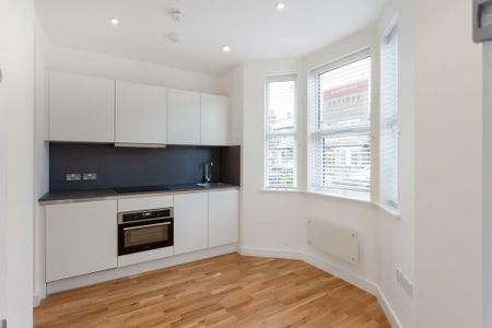 Studio to rent - Photo 3