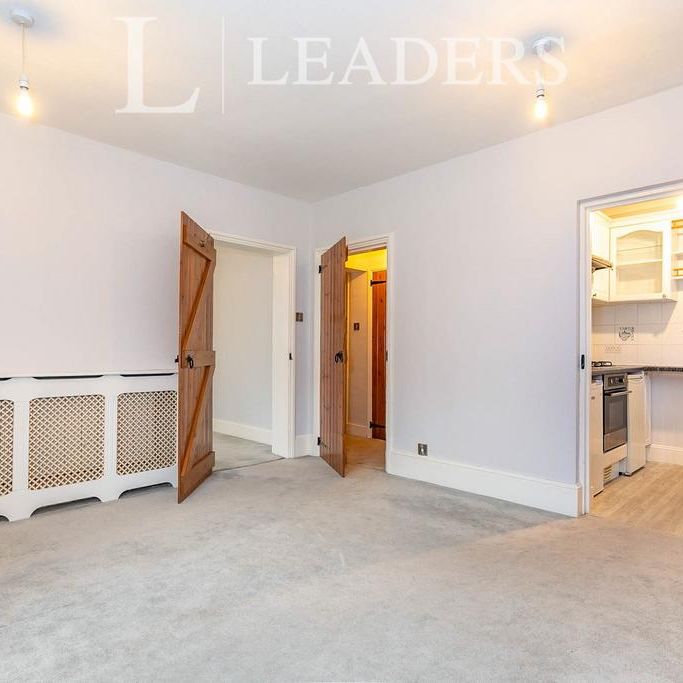 1 bedroom flat to rent - Photo 1