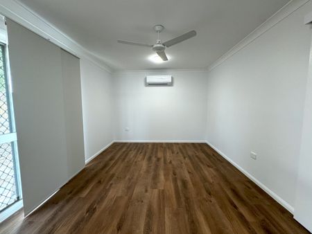 FRESHLY RENOVATED FAMILY HOME IN KIRWAN! - Photo 2