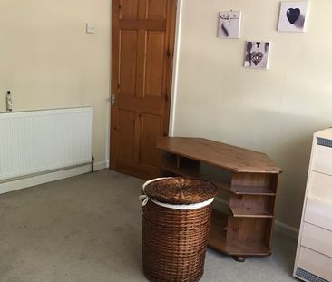 3 Bed End Terrace, Hob Moor Road, B25 - Photo 4