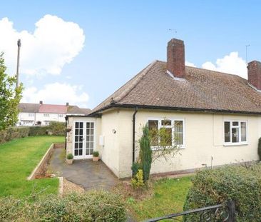 2 bedroom semi-detached bungalow to rent - Photo 3