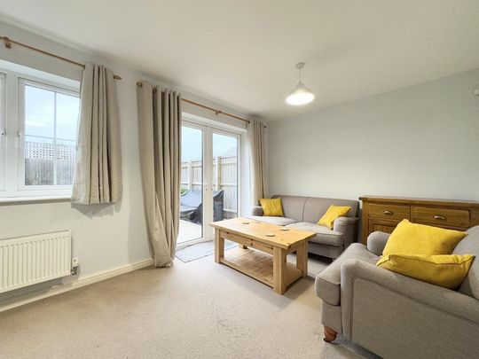 3 bedroom terraced house to rent - Photo 1