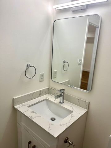 For Lease - 3060 Rotary Way Unit# 114, Burlington, Ontario - Photo 5