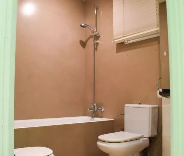 Room in a shared 10-bedroom apartment for rent in la Dreta de l'Eix... - Foto 6